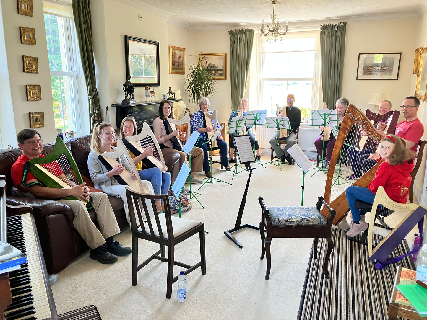 Discovery 16 Education Bundle - 10 Harps Plus teaching resouces for just £1499